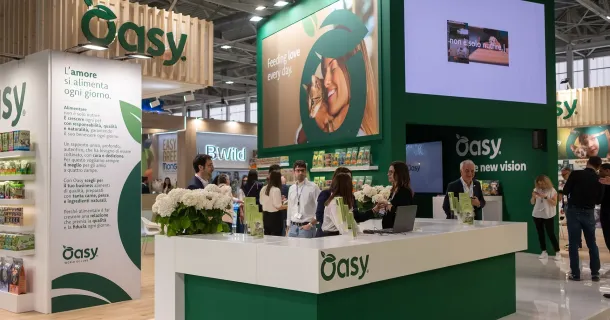 Oasy presenta la sua rinnovata identità a Zoomark 2025